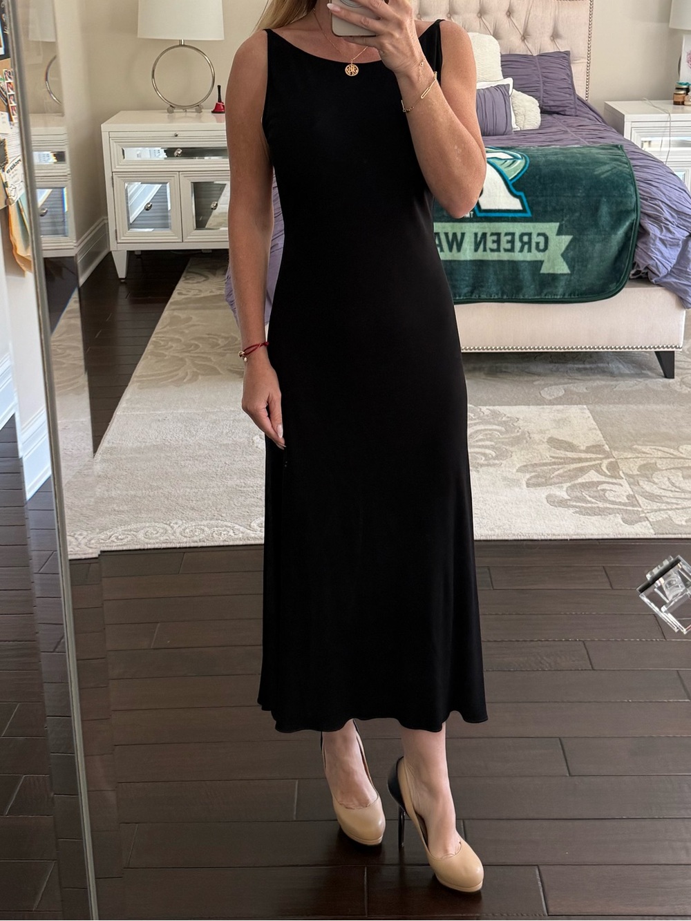 Black Sleeveless Calvin Klein Evening Dress - Timeless Elegance